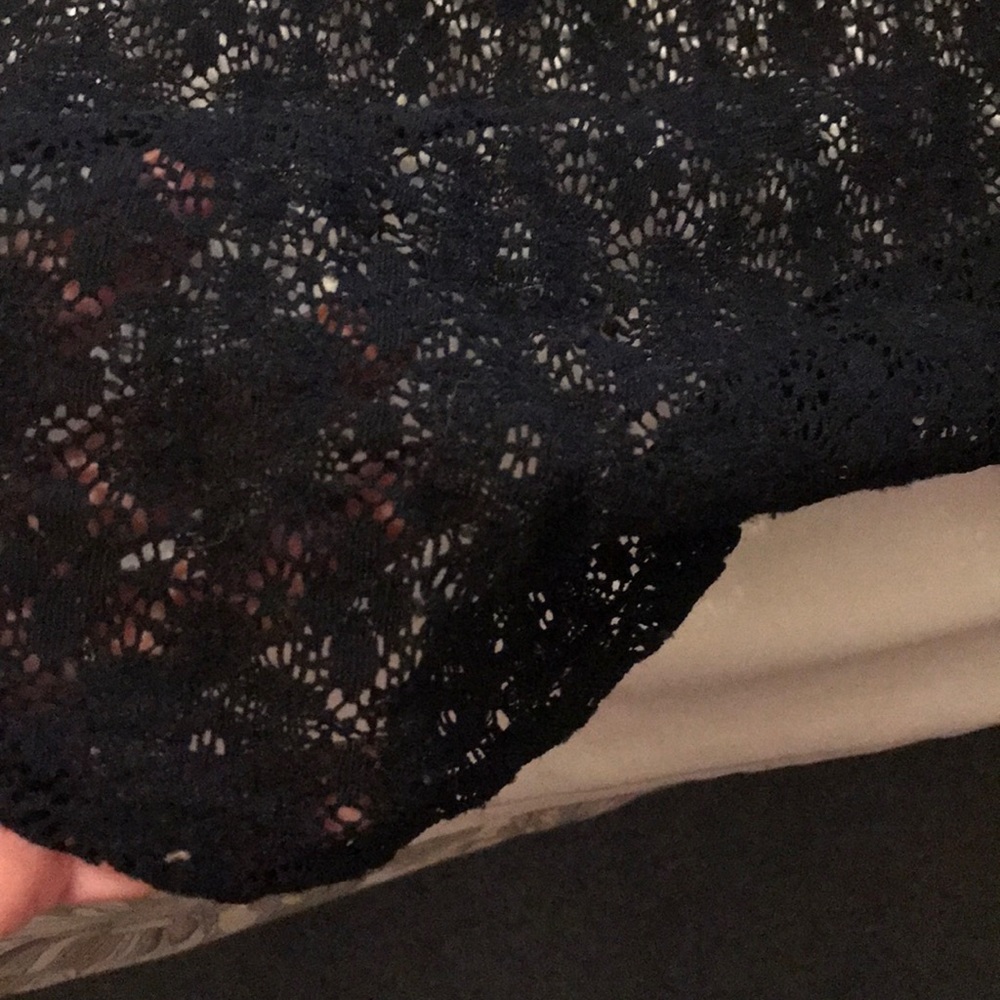 AB Studio top - Picture 4 of 4